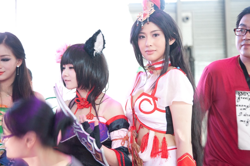 Chinese Girl Cosplay at ChinaJoy Photo 1